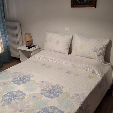 Nafpaktos Apartment And Studios In Port Экстерьер фото