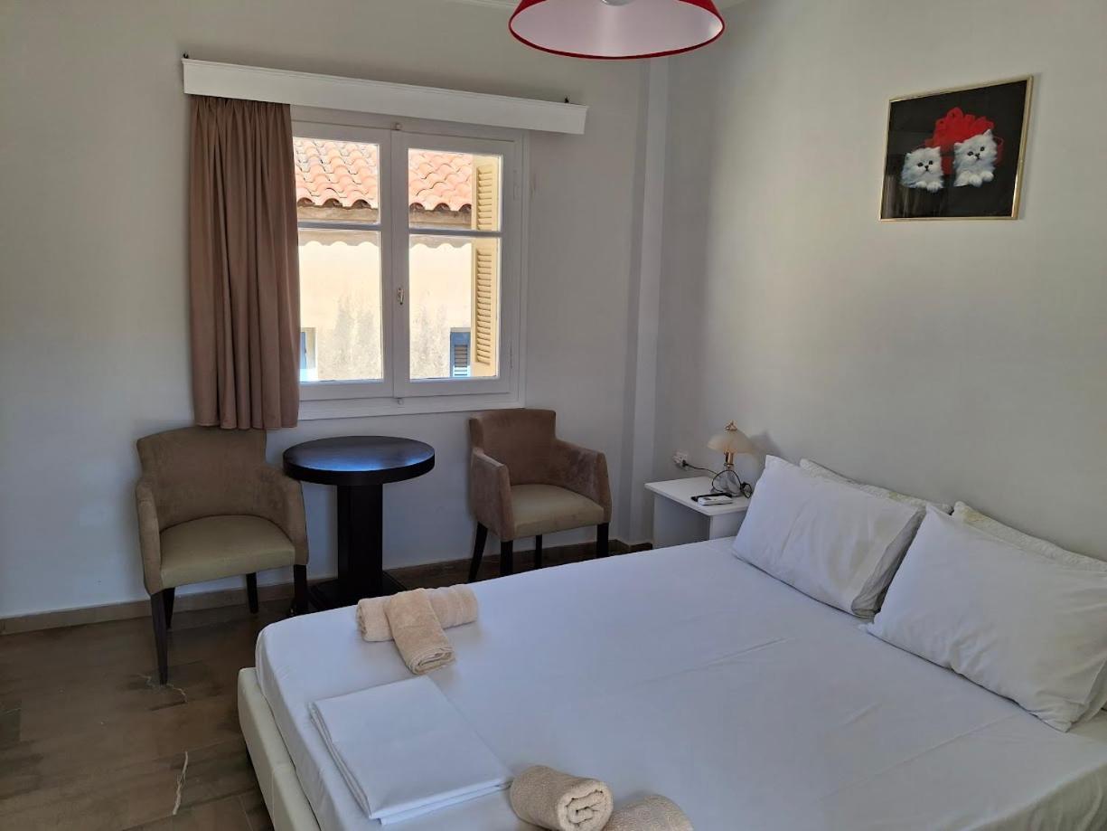 Nafpaktos Apartment And Studios In Port Номер фото