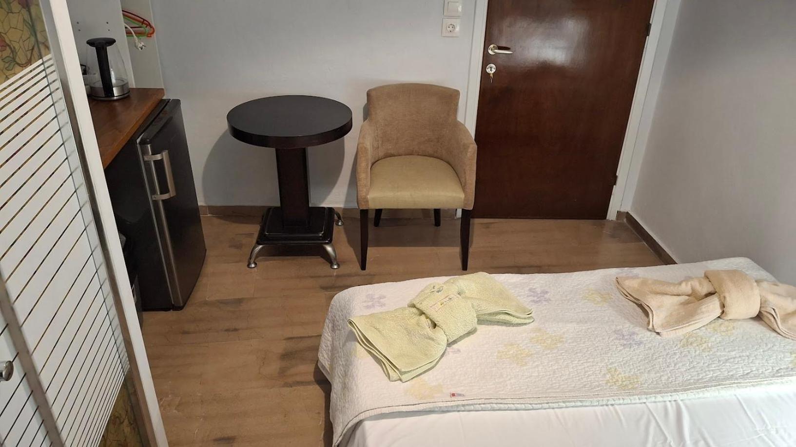 Nafpaktos Apartment And Studios In Port Номер фото